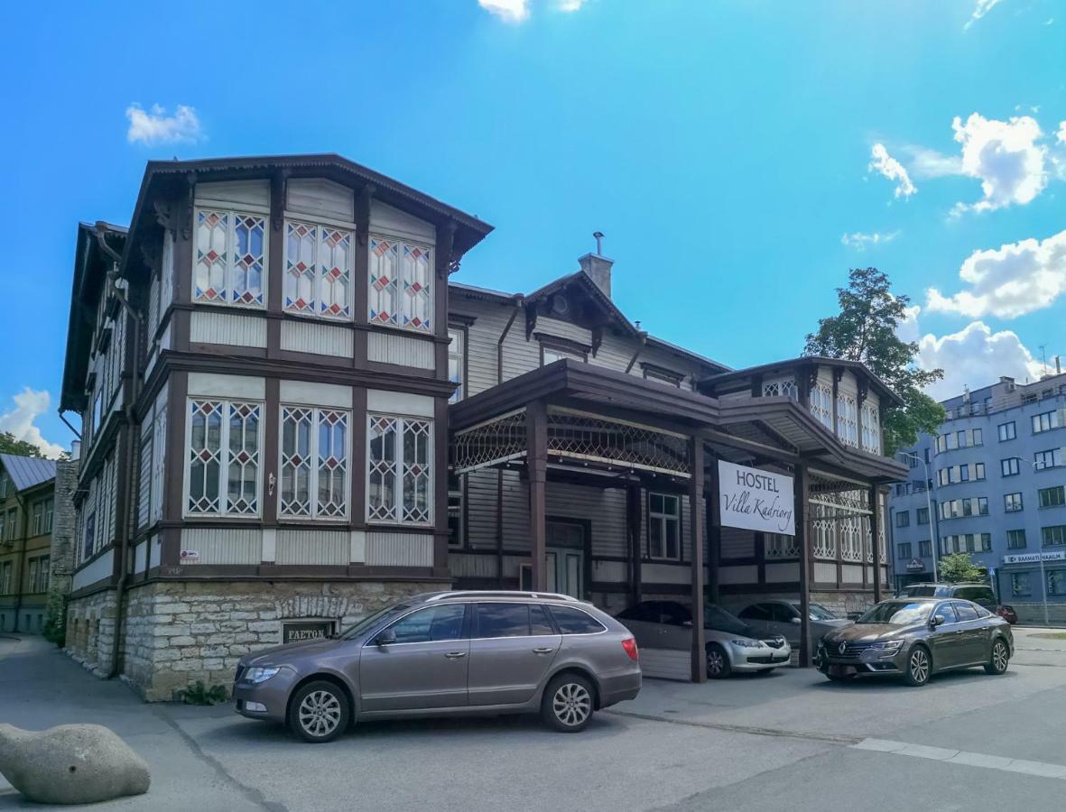 Villa Kadriorg Hostel Tallinn Exterior photo